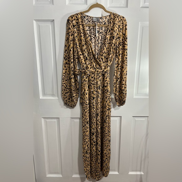 🆕ASOS DESIGN wrap tie jumpsuit 100% VISCOSE in leopard print size 8 - Picture 3 of 10